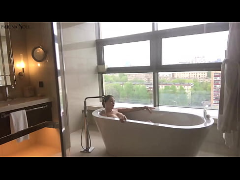 ❤️ Ogromna laska namiętnie waląca sobie cipkę w łazience ❌ Fucking video at porn pl.myteporn.ru ️❤